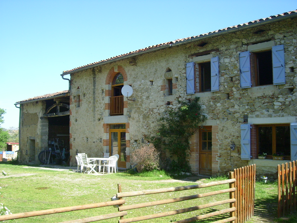 gite-enBelaval